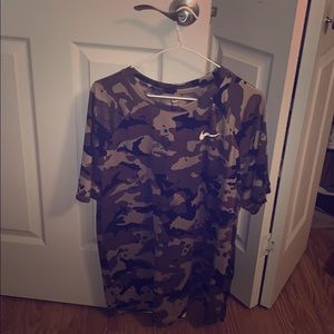 Nike camo dri fit Tee